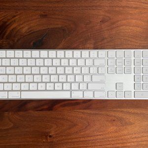 Apple Magic Keyboard A1843 White with Numeric Keypad